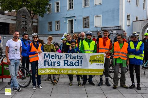 Radlobby Leonding am Start zum Sternradln