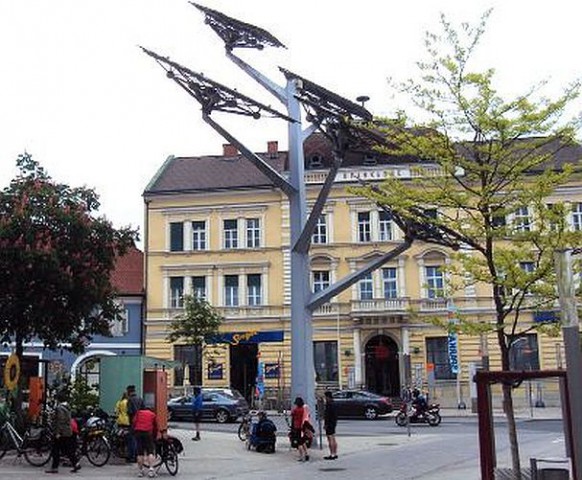 Gleisdorf Hauptplatz, Solarbaum