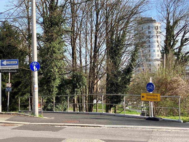 Radweg-Sophiengutstrasse