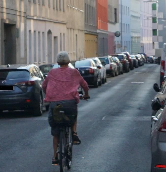 radfahrende_beheimgasse_zugeschnitten_final.jpg